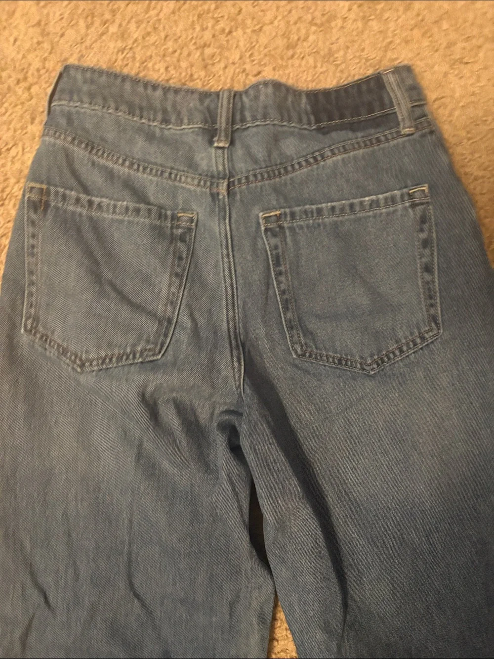 Hollister Distressed Wide-Leg Jeans in Medium Blue Wash